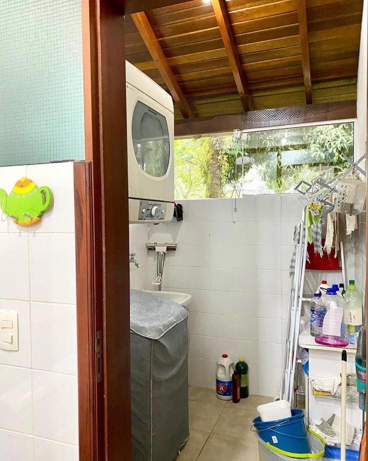 Casa ideal em condomínio fechado a 200m da Praia Maranduba, área de lazer completa Ubatuba Esterno foto